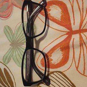 Guess glasses